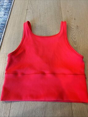 Lululemon Women’s Ribbed high neck/v-neck Red Crop Tank Top (universal)
